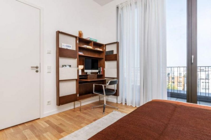 Berlin Prov.-frei: Möbliertes Penthouse mit großer Sonnenterrasse Wohnung kaufen