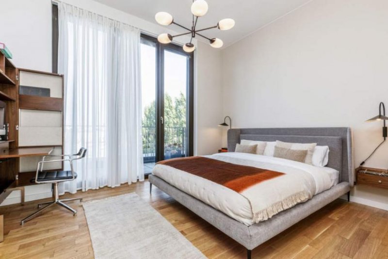 Berlin Prov.-frei: Möbliertes Penthouse mit großer Sonnenterrasse Wohnung kaufen