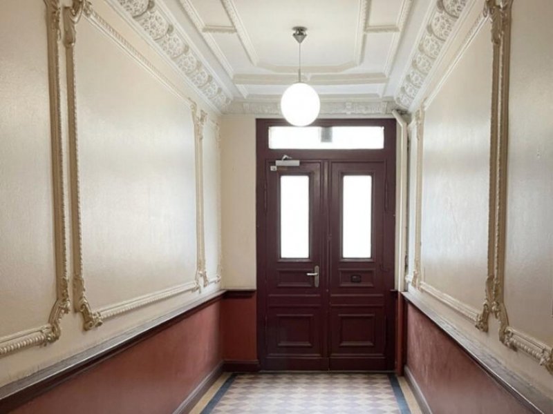 Berlin Bezugsfreie 2-Zimmer-Wohnung mit
Altbaucharme in Schöneberg Wohnung kaufen