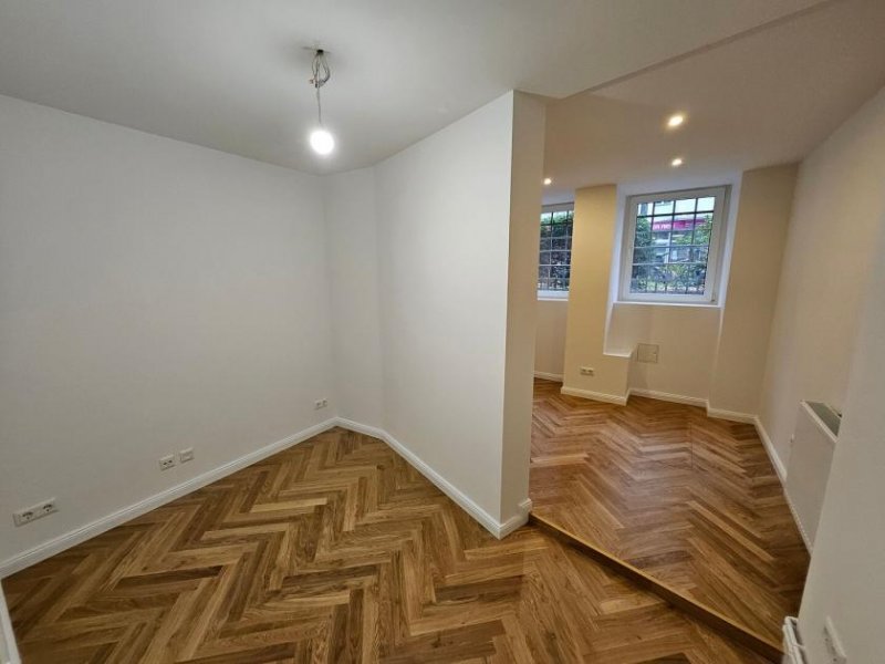 Berlin Bürofläche mit ca. 155 m² in Berlin-Schöneberg (Naumannkiez) Gewerbe kaufen