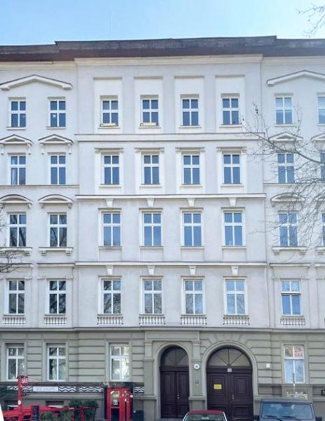 Berlin Charakterstarke Gewerbefläche mit
Bestandsgastronomie in
zentraler Lage von Kreuzberg Gewerbe kaufen