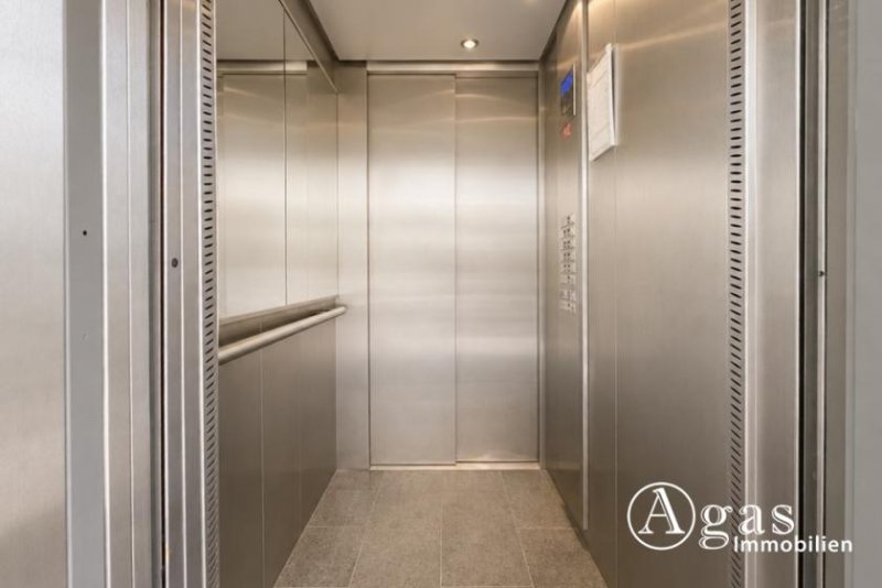 Berlin 3-Zimmer-Wohnung mit direktem Aufzugszugang am Görlitzer Park, Berlin Kreuzberg Wohnung kaufen