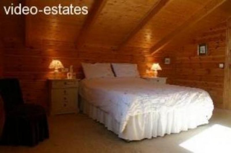 Sabanillias Villa aus Holz, Blockhaus mit 180 Grad Panoramablick Haus kaufen