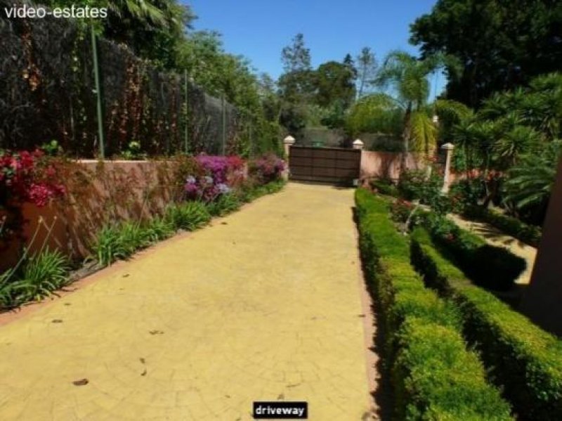 Sotogrande rustikale Villa Nähe Küste Haus kaufen