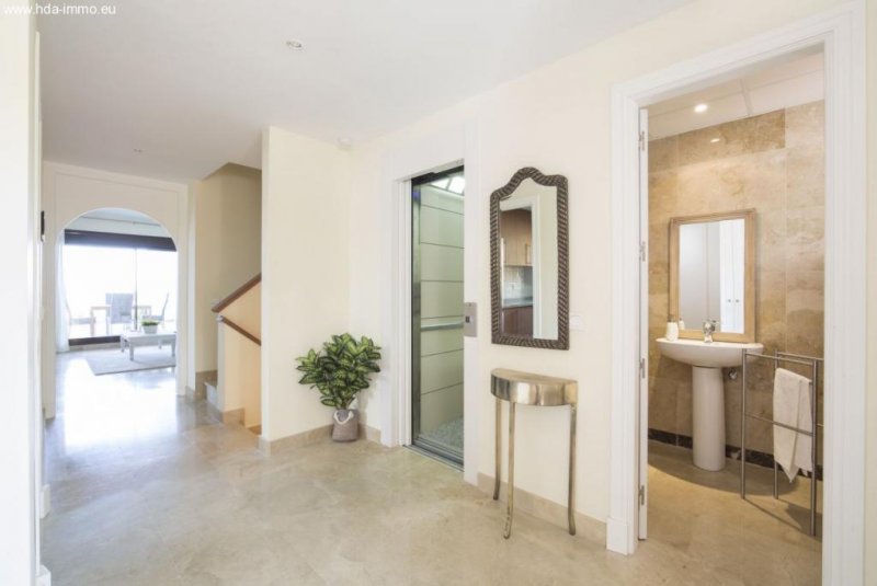 San Roque HDA-immo.eu: Meerblick, Meernähe, schöne Etagenwohnung in Marina de Alcaidesa Wohnung kaufen