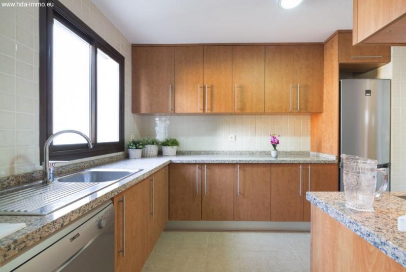 San Roque HDA-immo.eu: Meerblick, Meernähe, schöne Etagenwohnung in Marina de Alcaidesa Wohnung kaufen