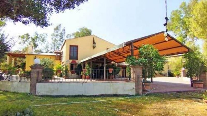 Olvera Andalusien, Provinz Cadiz, Olvera - interessante Immobilie für privat oder kommerziell Haus kaufen