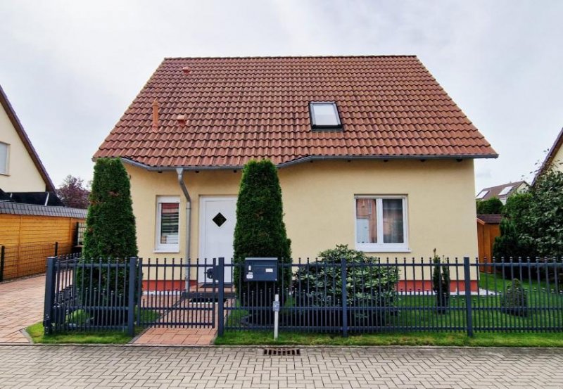 Berlin 🌟 Provisionsfreies Traumhaus in ruhiger Privatstraße - Sofort Einziehen! 🌟 Haus kaufen