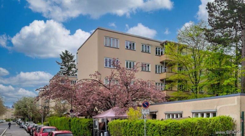 Berlin vermietete Wohnung mit Balkon in Steglitz Wohnung kaufen