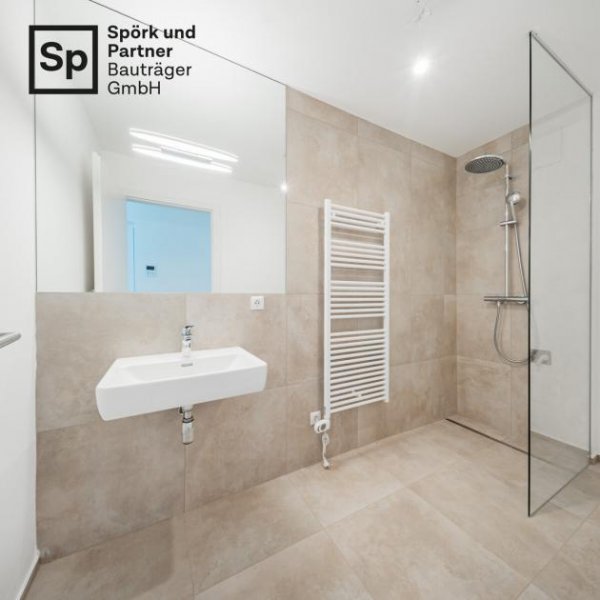 Wien, Donaustadt BESTLAGE ALTE DONAU –
Dachgeschoss mit Terrasse –
1 Minute zur Alten Donau Wohnung kaufen