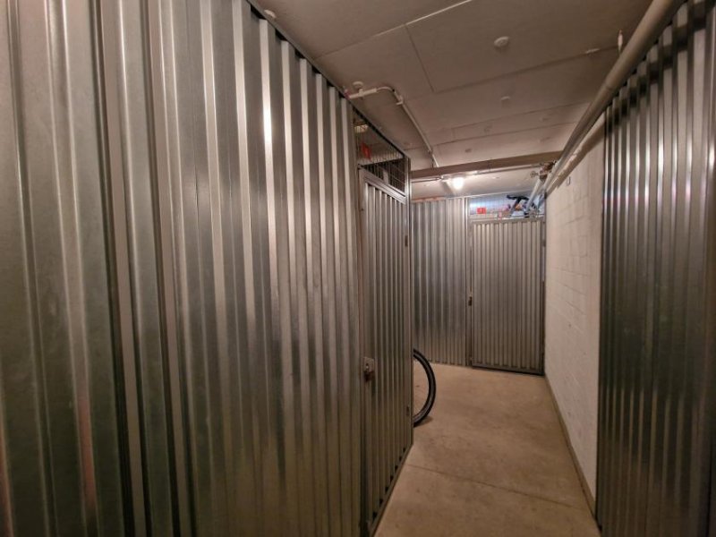 Berlin FREIWERDEND: Barrierefreie ETW in einer Stadtvilla! Wohnung kaufen