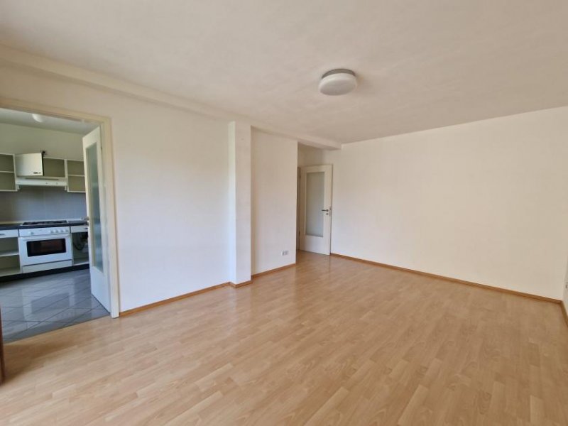 Berlin Moderne Sonnenwohnung mit West-Balkon in einer Stadtvilla! Wohnung kaufen