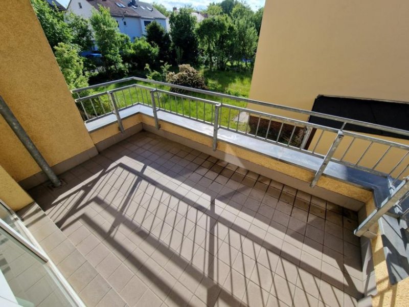 Berlin Moderne Sonnenwohnung mit West-Balkon in einer Stadtvilla! Wohnung kaufen