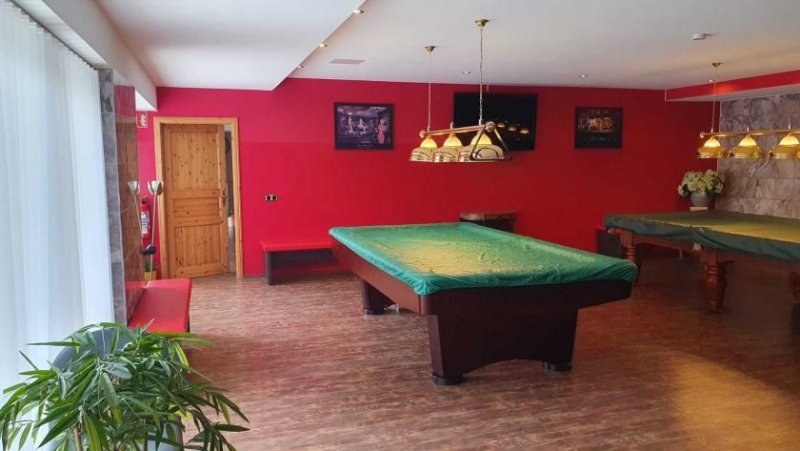 Berlin Einmalige Investitionschance: Vielseitig nutzbare Immobilie mit Sauna-Infrastruktur Gewerbe kaufen