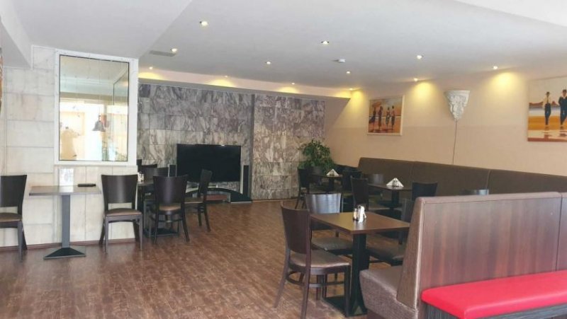 Berlin Einmalige Investitionschance: Vielseitig nutzbare Immobilie mit Sauna-Infrastruktur Gewerbe kaufen