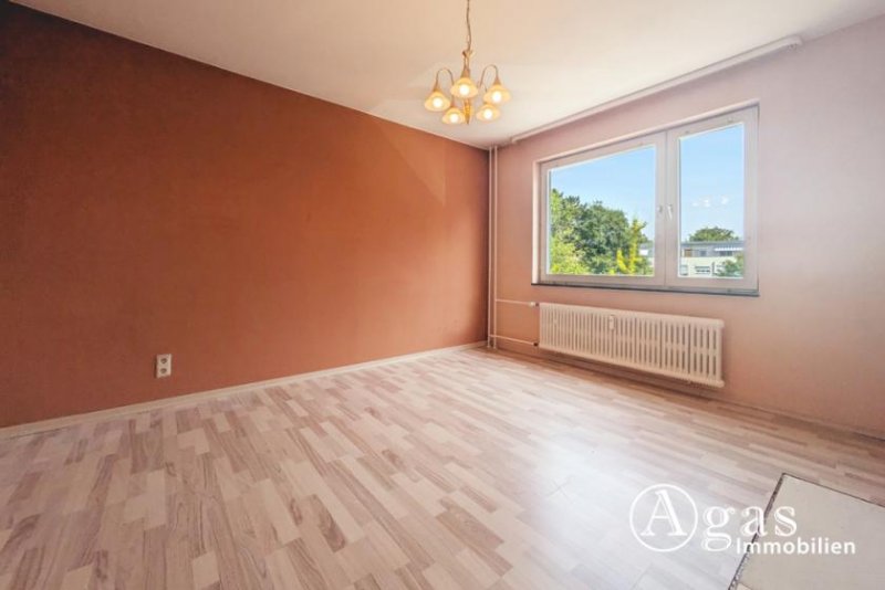 Berlin Bezugsfrei! Jetzt sichern: 3,5-Zimmer-Wohnung mit Balkon, Fahrstuhl und Stellplatz in Berlin Buckow Wohnung kaufen