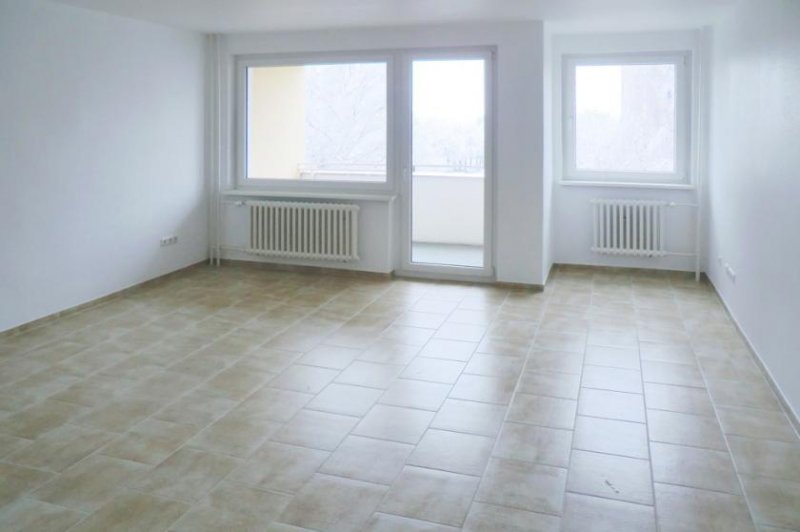 Berlin 2-Zimmer-Wohnung, Südbalkon, gepflegte Anlage - zuverlässig vermietet, ideal für Ihre Zukunftspläne Wohnung kaufen