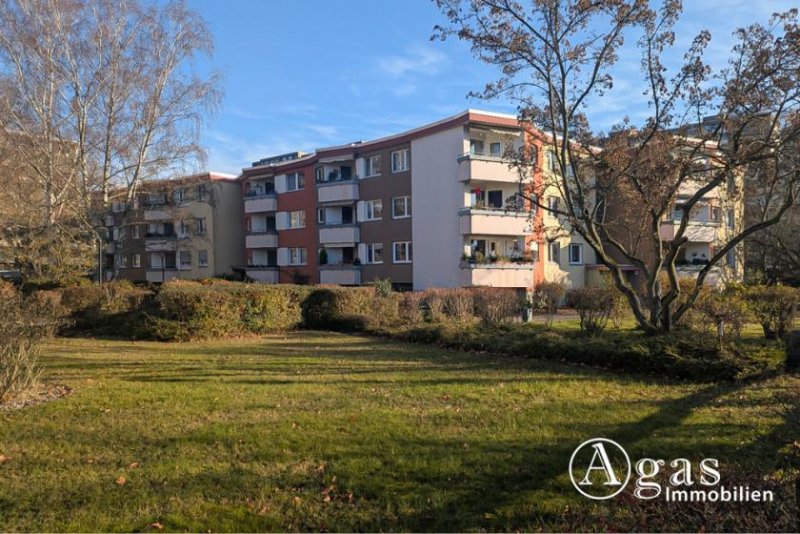 Berlin 3-Zimmer-Wohnung mit Südbalkon. Derzeit vermietet, in gepflegter Anlage, gute Anbindung Wohnung kaufen