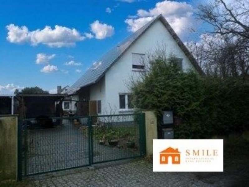 Berlin Renovierungsbedürftiges Einfamilienhaus Haus kaufen