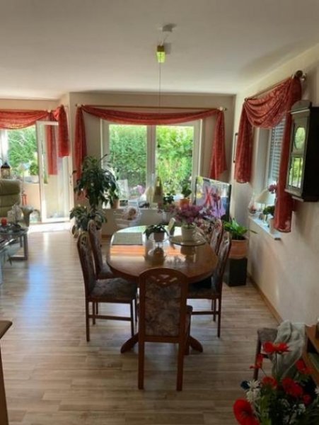 Berlin Wohnen im Grünen - Senioren & Rolli freundliche 4 Zimmer Wohnung Wohnung kaufen