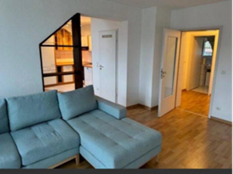 Schönefeld (Landkreis Dahme-Spreewald) Bezugsfreie Dachgeschoss-Wohnung im Grünen Wohnung kaufen