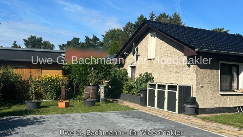 Berlin Berlin – Müggelheim: EFH im Bungalowstil energetisch saniert 2023/24 & sep. Nebengebäude Haus kaufen