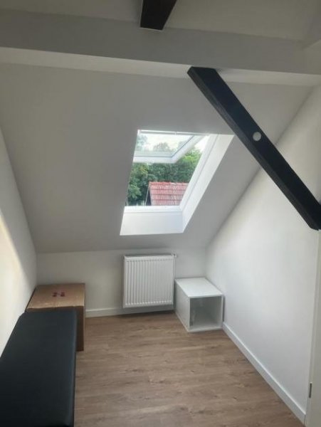 Berlin Zwei Chancen - ein Grundstück: Geteiltes Areal mit Bauvorbescheid in Müggelheim Haus kaufen