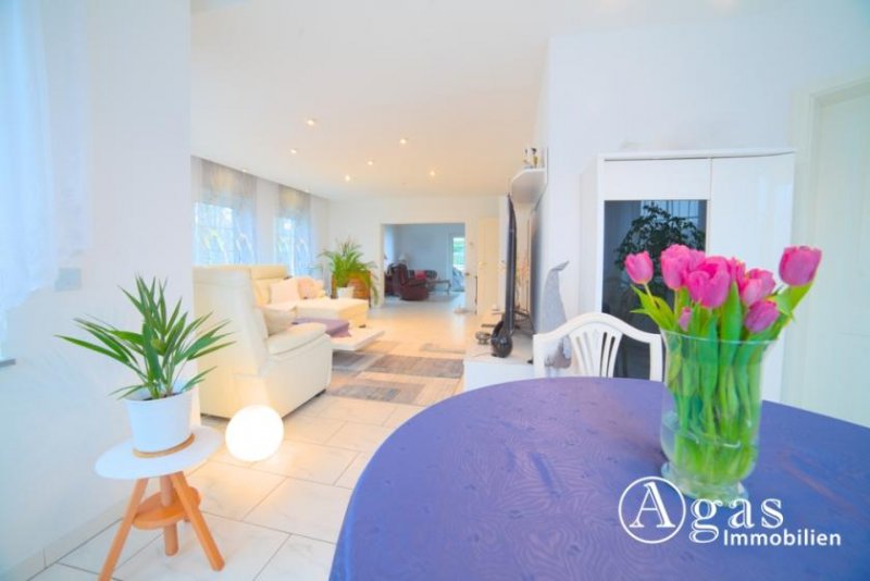 Berlin Exklusive Stadtvilla mit privater Wellness-Oase und Außenpool in Alt-Hohenschönhausen Haus kaufen