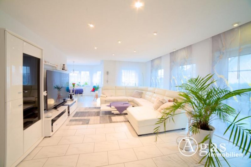 Berlin Exklusive Stadtvilla mit privater Wellness-Oase und Außenpool in Alt-Hohenschönhausen Haus kaufen