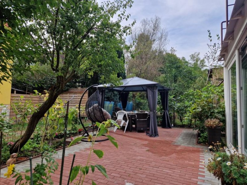 Berlin Kleines MFH in Berlin-Reinickendorf Haus kaufen