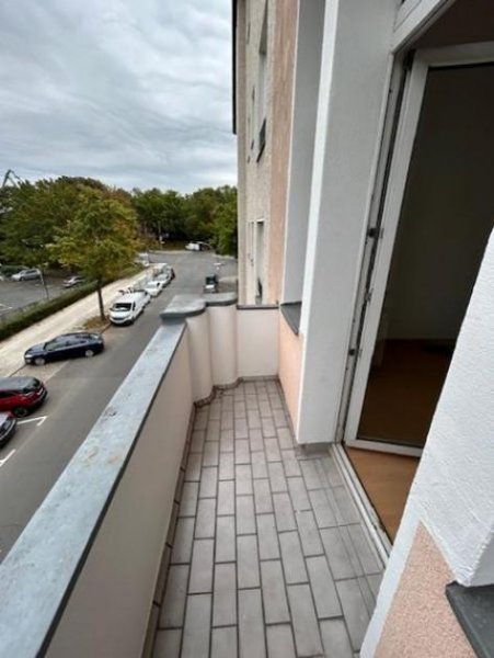 Berlin Bezugsfreie und helle 2-Zimmer Altbauwohnung nahe Havel mit Aufzug Wohnung kaufen