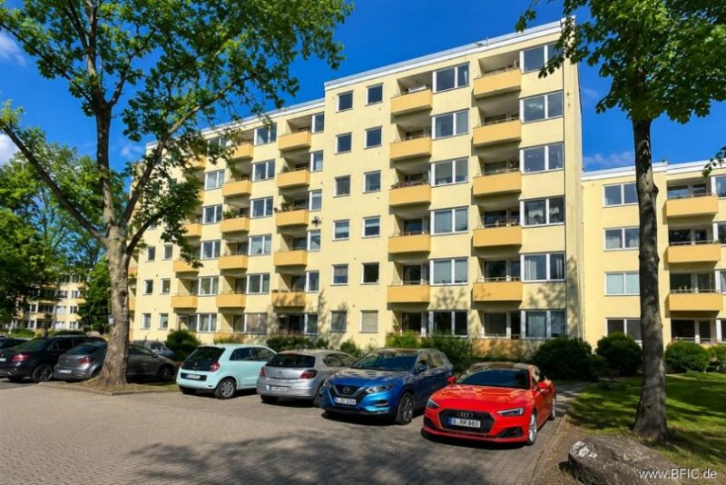 Berlin bezugsfrei hell ruhig Balkon: 2-Zi.-Whg im Hochparterre Wohnung kaufen