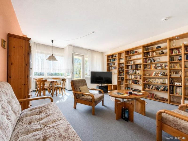 Berlin bezugsfrei hell ruhig Balkon: 2-Zi.-Whg im Hochparterre Wohnung kaufen