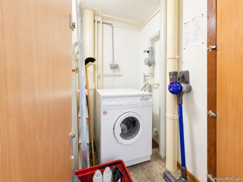 Berlin bezugsfrei hell ruhig Balkon: 2-Zi.-Whg im Hochparterre Wohnung kaufen
