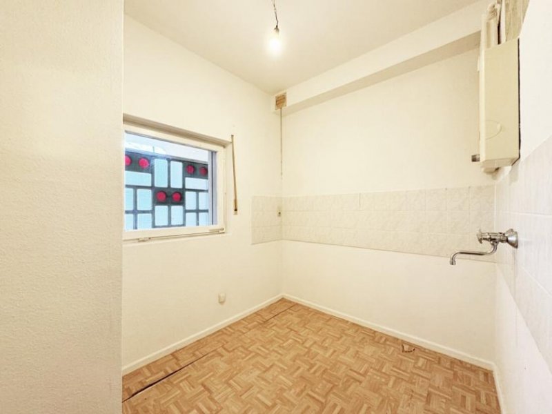 Berlin 1-Zimmer-Gartenwohnung 
Berlin-Westend nahe Theodor-Heuss-Platz Wohnung kaufen