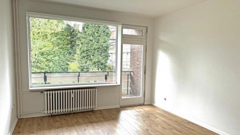 Berlin 2-Zimmer-Balkonwohnung
Berlin-Westend nahe Theodor-Heuss-Platz Wohnung kaufen