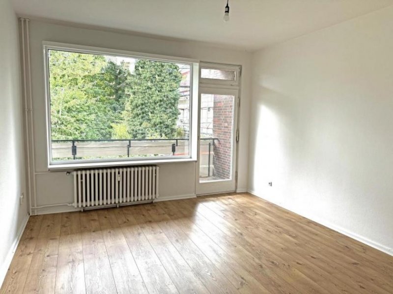 Berlin 2-Zimmer-Balkonwohnung
Berlin-Westend nahe Theodor-Heuss-Platz Wohnung kaufen