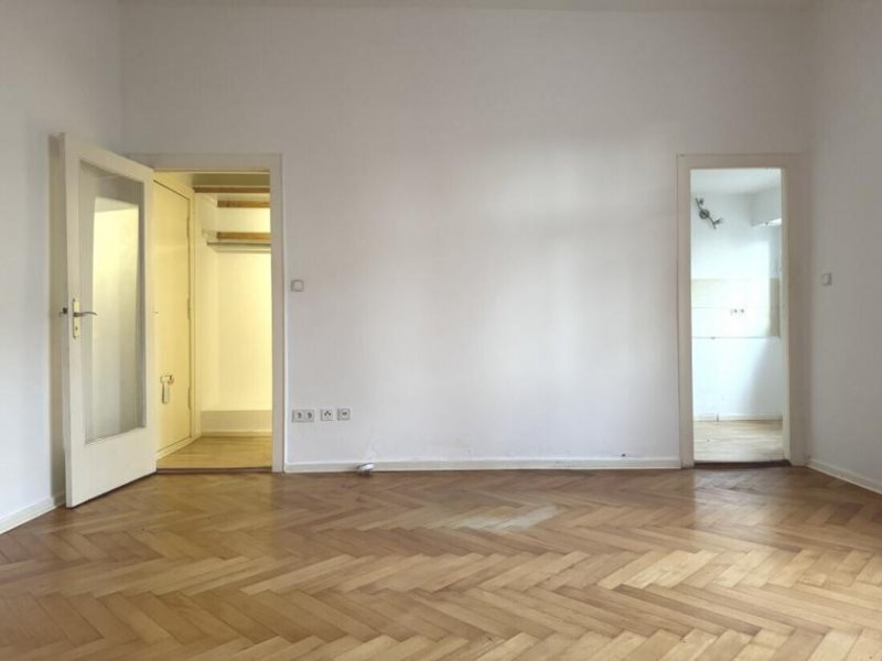 Berlin Attraktive Eigentumswohnung Terrasse und Gartenanteil
im Berliner Westend - Charlottenburg Wohnung kaufen