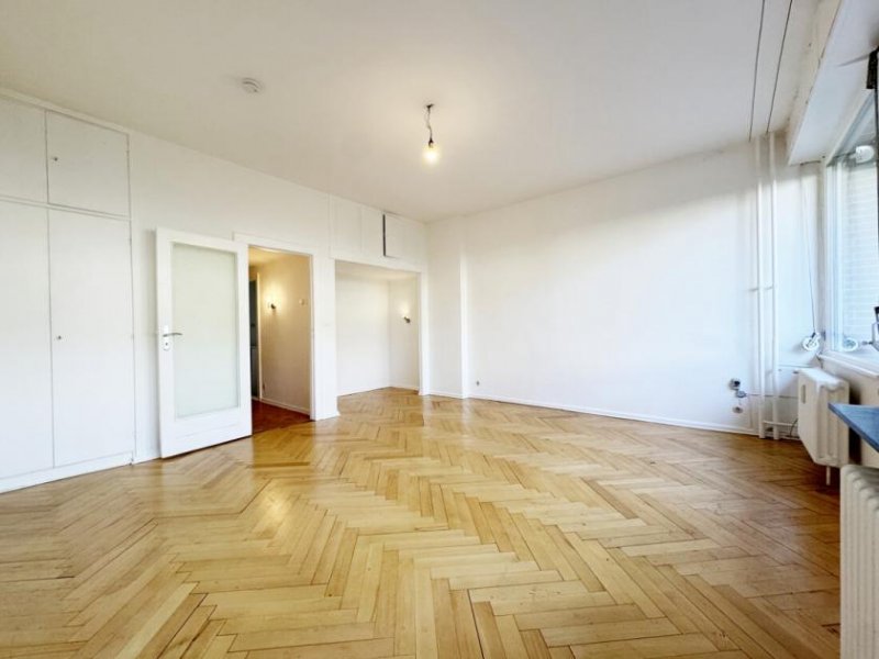 Berlin Ein-Zimmer-Terrassenwohnung mit
eigenen Garten mitten in der Stadt Wohnung kaufen