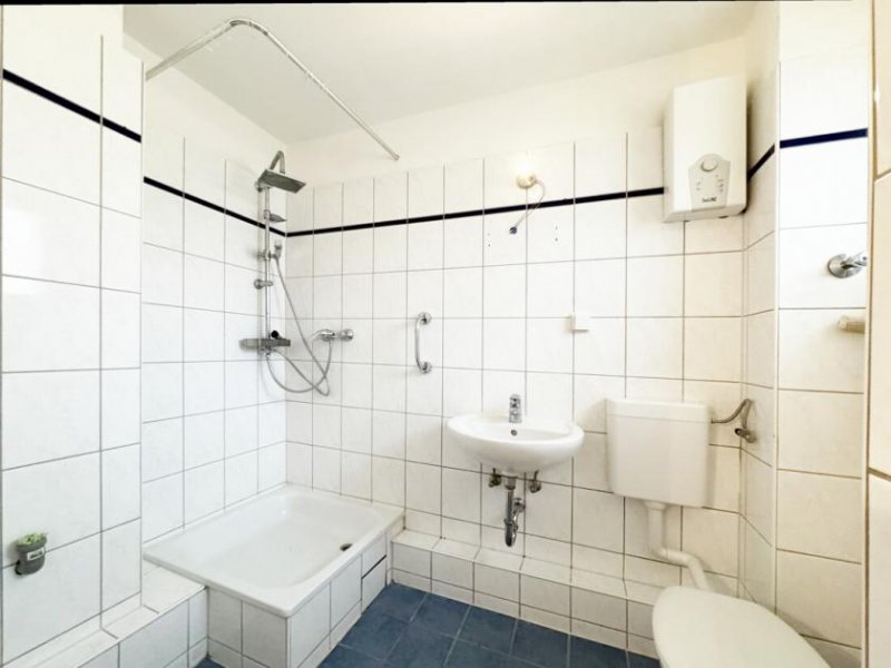 Berlin Ein-Zimmer-Terrassenwohnung mit
eigenen Garten mitten in der Stadt Wohnung kaufen