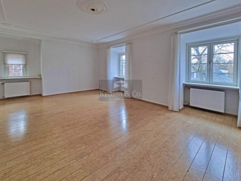 Berlin Helle Dachgeschosswohnung im beliebten Westend Wohnung kaufen