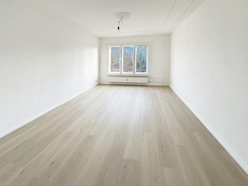 Berlin Helle -Zimmer-Wohnung im 2. OG
in zentraler Lage von Schmargendorf Wohnung kaufen