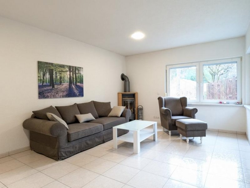 Borkheide Gepflegter Bungalow mit Wintergarten und Nebengebäude auf großzügigem Grundstück in Borkheide Haus kaufen