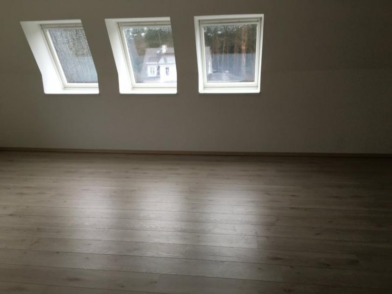 Borkwalde Selbstnutzer gesucht für DG-Wohnung mit schönem Ausblick Wohnung kaufen