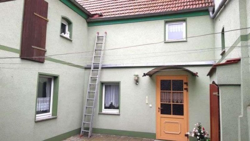 Brück Bezugsfähiges Haus mit Innenhof und Vorgarten Haus kaufen