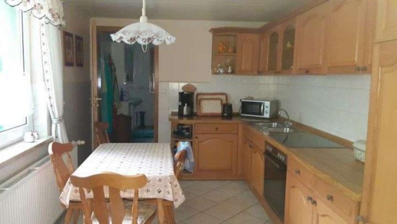 Brück Bezugsfähiges Haus mit Innenhof und Vorgarten Haus kaufen