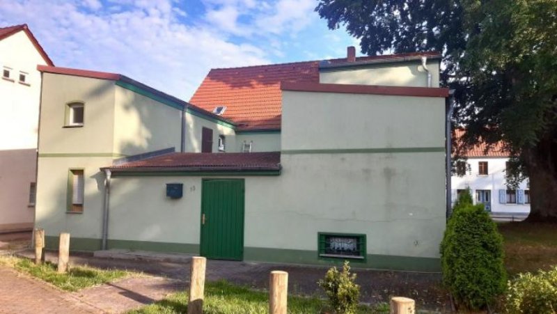 Brück Bezugsfähiges Haus mit Innenhof und Vorgarten Haus kaufen