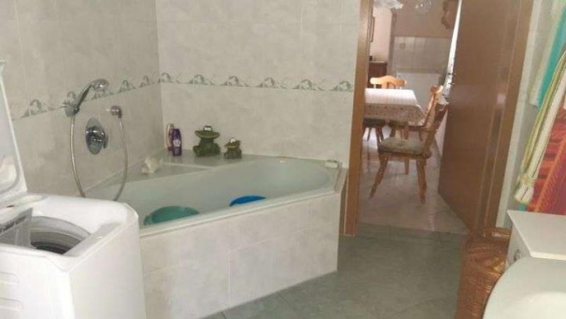 Brück Bezugsfähiges Haus mit Innenhof und Vorgarten Haus kaufen