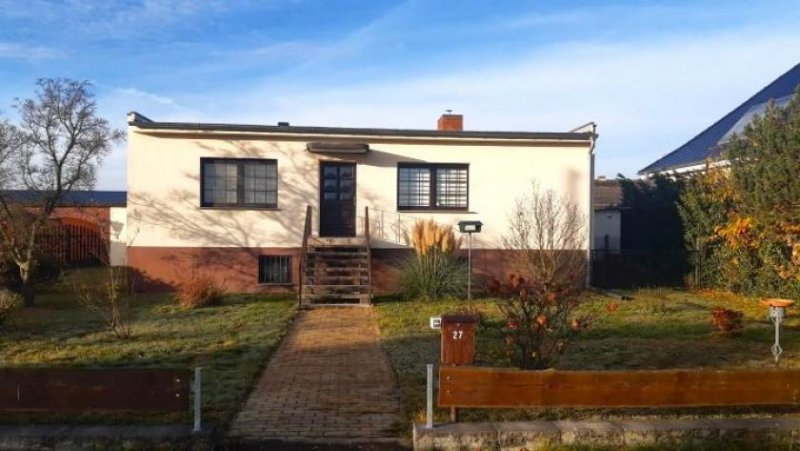 Brück Gepflegtes, sofort beziehbares EFH mit Garage und großem Garten Haus kaufen