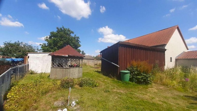 Wiesenburg/Mark Bauernhaus mit Nebengelass und Garten in ruhiger Wohnlage Haus kaufen
